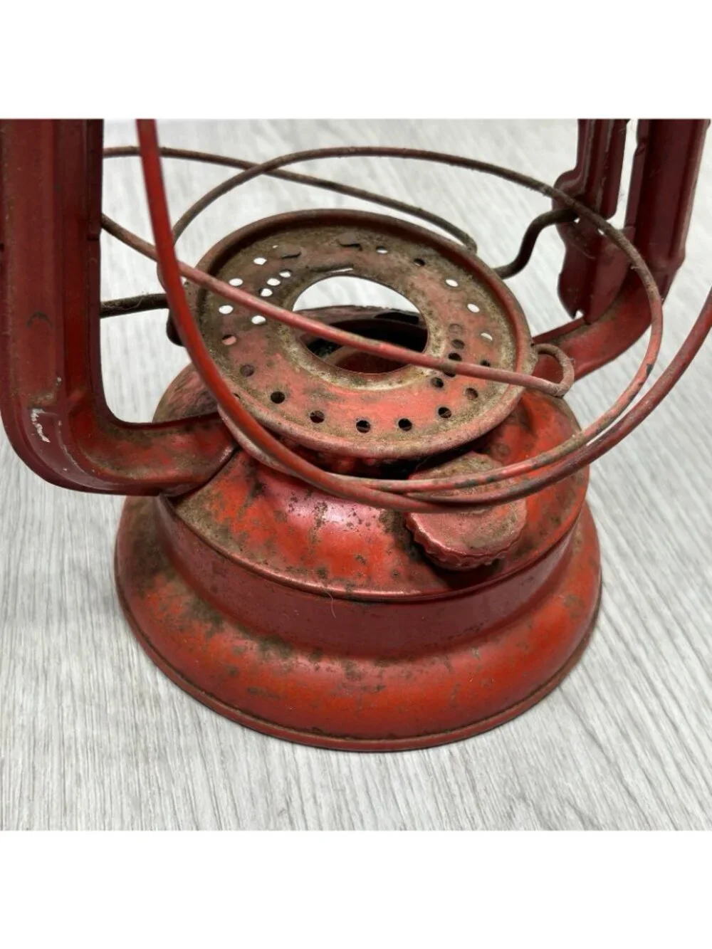 Vintage Red Winged Wheel Lantern No. 500 Made in Japan Kerosene Oil Lamp